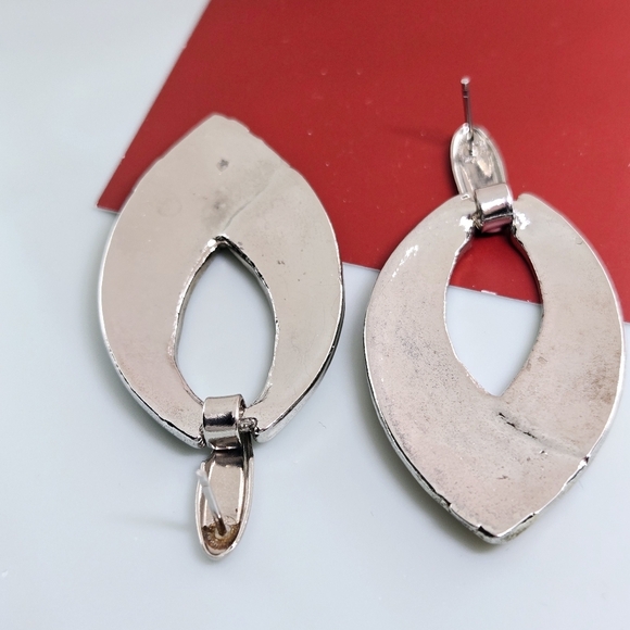 Vintage Silver Tone Orange ? Cream Color Enamel Earrings - Picture 8 of 16